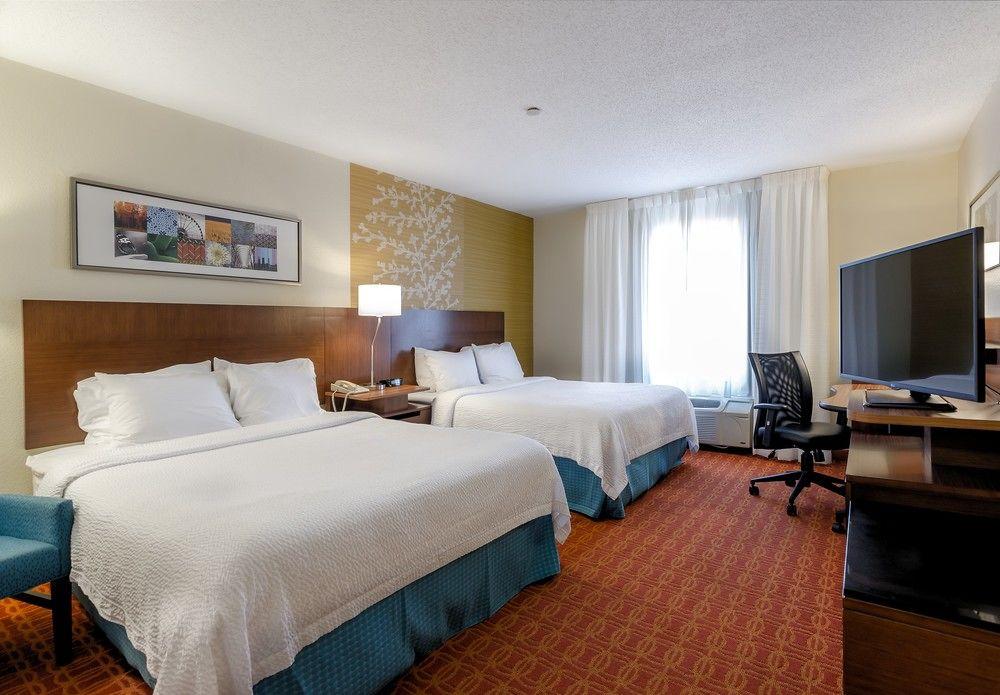 Fairfield Inn And Suites By Marriott Potomac Mills Woodbridge Bagian luar foto