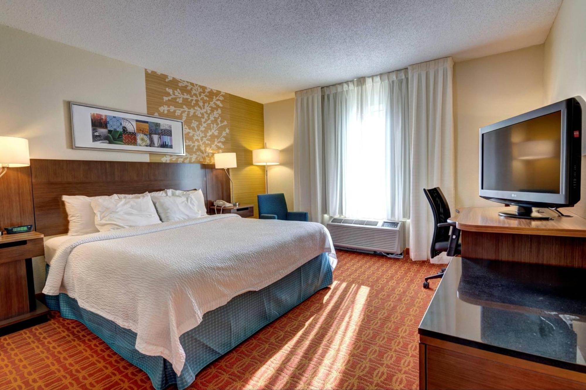 Fairfield Inn And Suites By Marriott Potomac Mills Woodbridge Bagian luar foto