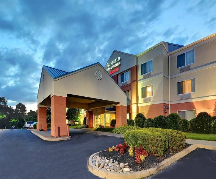 Fairfield Inn And Suites By Marriott Potomac Mills Woodbridge Bagian luar foto