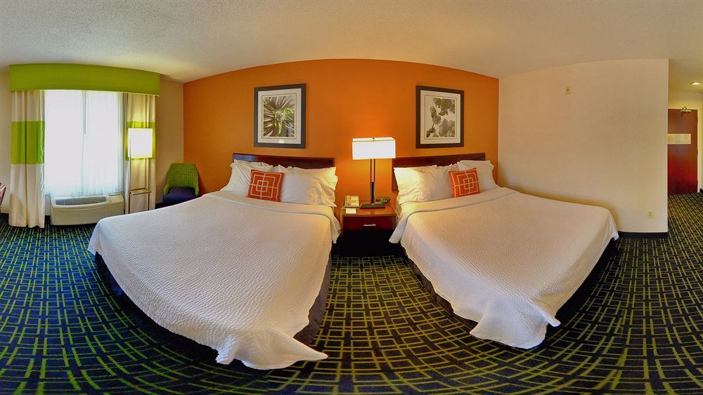 Fairfield Inn And Suites By Marriott Potomac Mills Woodbridge Bagian luar foto
