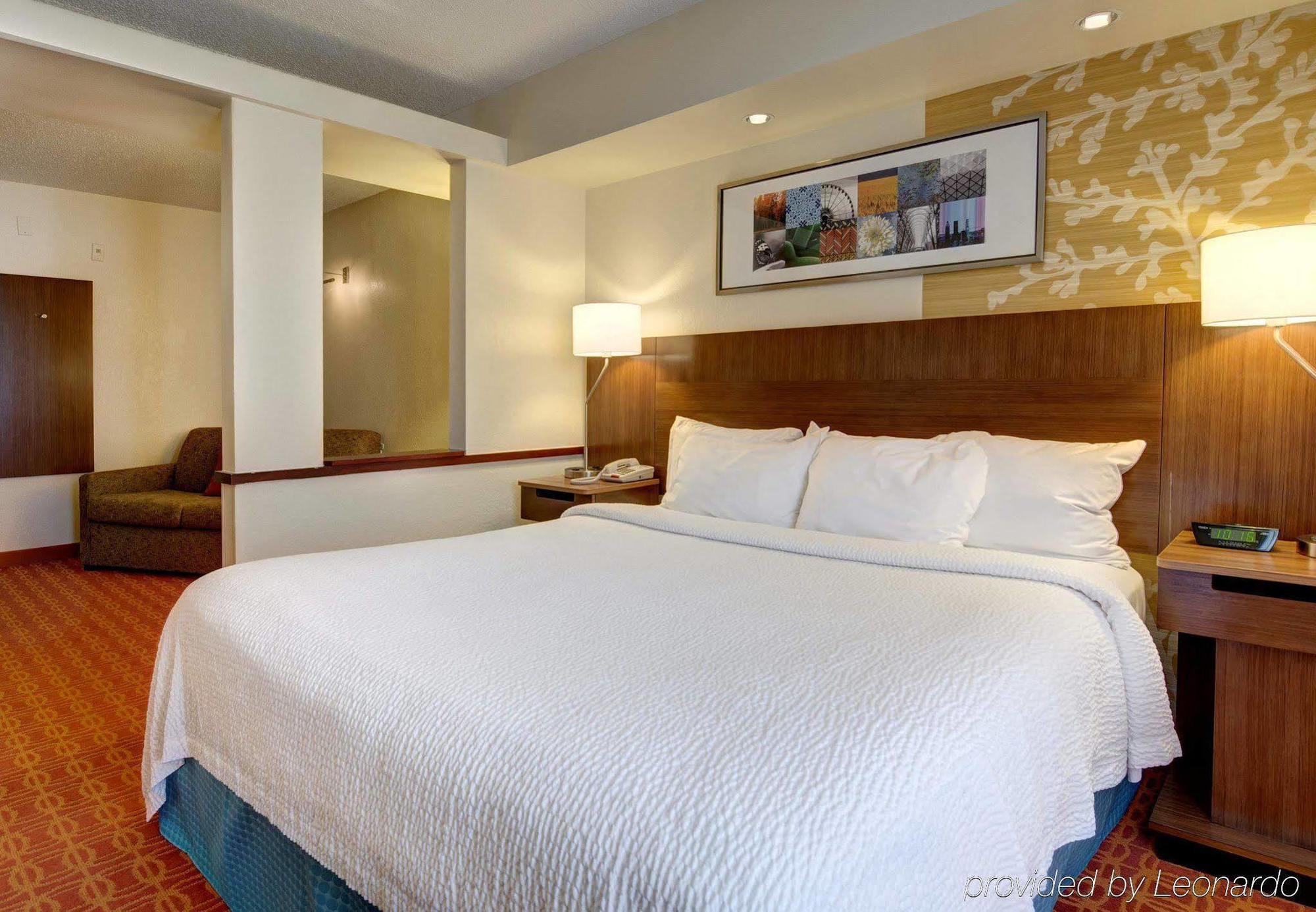 Fairfield Inn And Suites By Marriott Potomac Mills Woodbridge Bagian luar foto