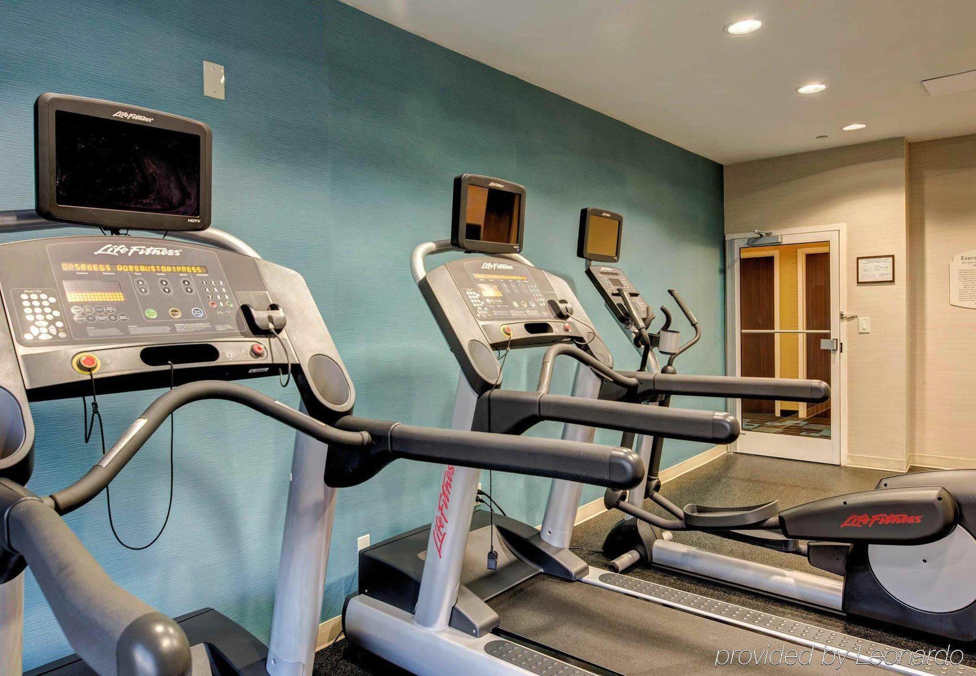 Fairfield Inn And Suites By Marriott Potomac Mills Woodbridge Bagian luar foto