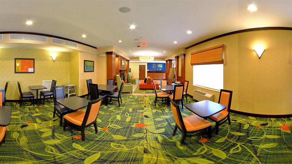 Fairfield Inn And Suites By Marriott Potomac Mills Woodbridge Bagian luar foto
