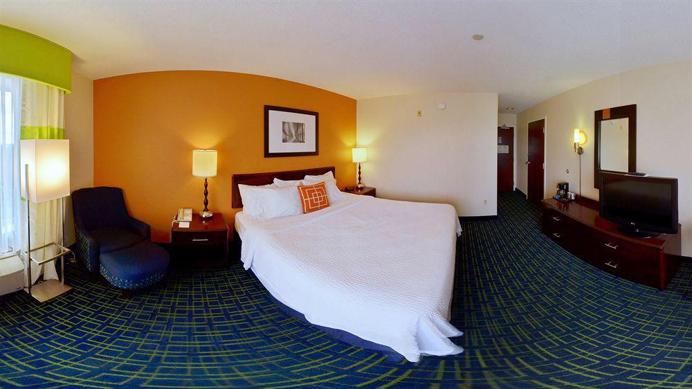 Fairfield Inn And Suites By Marriott Potomac Mills Woodbridge Bagian luar foto
