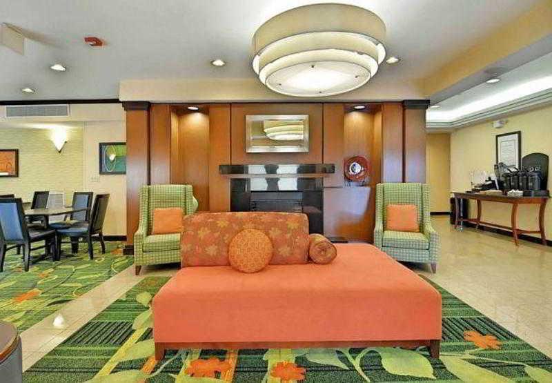 Fairfield Inn And Suites By Marriott Potomac Mills Woodbridge Bagian luar foto