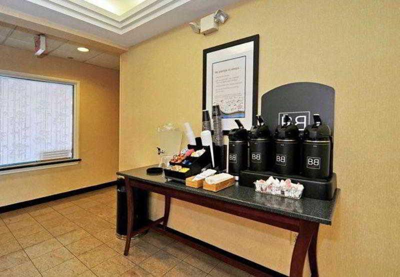Fairfield Inn And Suites By Marriott Potomac Mills Woodbridge Bagian luar foto